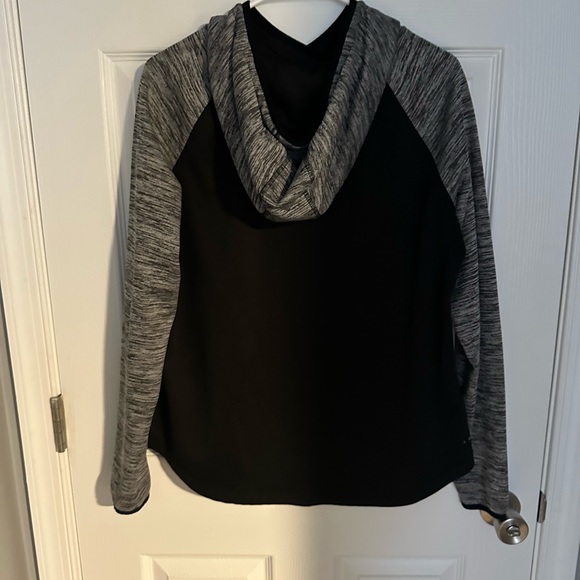 Athletic Works black & gray hoodie - Picture 3 of 3